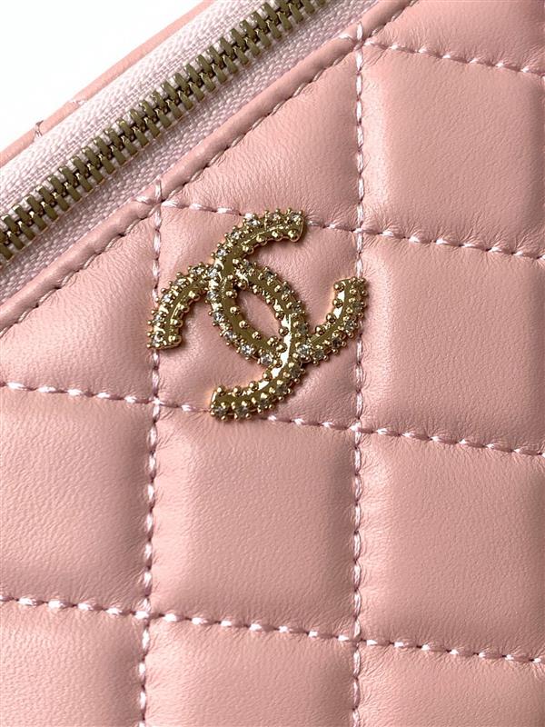 2026127215530642 600